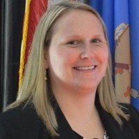 Susan Hefner, Maal, Csp