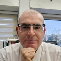 Efraim Nadiv