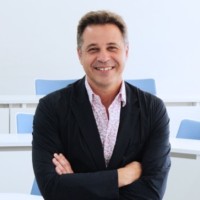 Iván Santana Domínguez