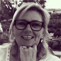 MANUELA STOBBELAAR