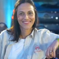 Ana Elisa Camargo
