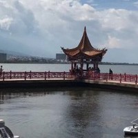 黄君良