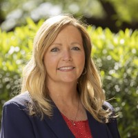 Laurie Pipes Ives
