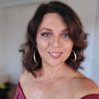 Demelza Sands