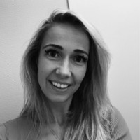 Suzanne Schot