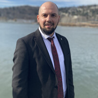 Sedat Kum