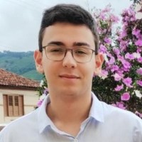 Vinicius Martins Freire
