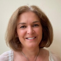 Caroline Hampson