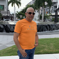 Leslies Castillo