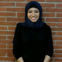 Dr. Devie Rahmawati