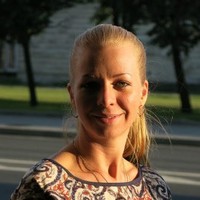 Анна Щур