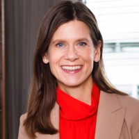 Dr. Alexandra Engel