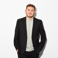 André William