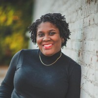 K'Mia Clarett, Mba