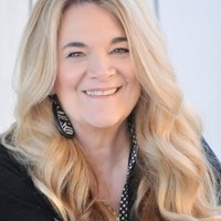 Lori Foster