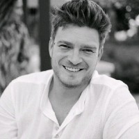 Dragos Bradu