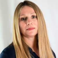 Jacqui Earles-Barrett