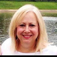 Lesa Pewitt