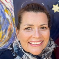 Debra Lester