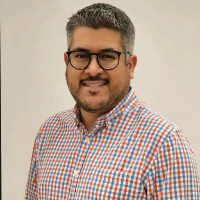 Victor A Lopez G