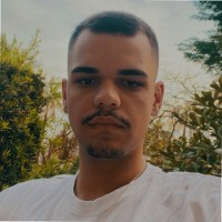 Leonardo K.