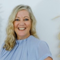 Roz Shaw