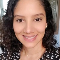 Juliana G. Santiago