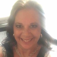 Suzanne Smith