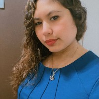 Yesenia Viviana Cadenas Sánchez