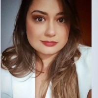 Louise Pinhati Siqueira