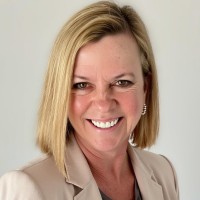 Tracey Flora