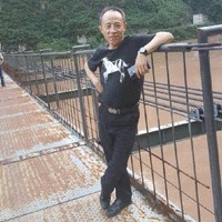 李小兵