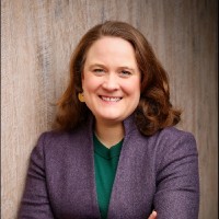 Linda Oldenburg (she/her)