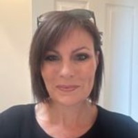 Leasa Stelfox