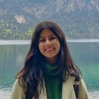 Saloni -