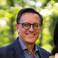 Stephen Hecht