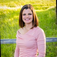 Lisa M. Dewil