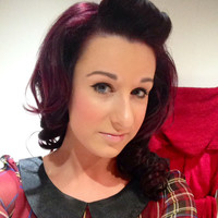 Kirsty Macgregor
