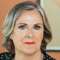 Wendy Reus