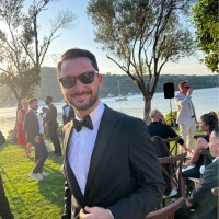 Ali Ozmen (MBA - Electrical and Electronics Engineer)