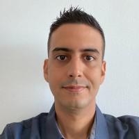 Avelino Flores