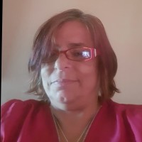 Tracey Leach