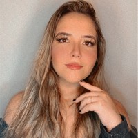 Larissa Gomes