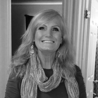 Lori Adams
