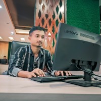 Md Kamrojaman Santo