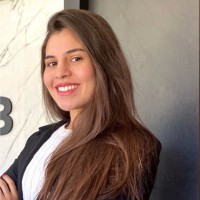 Livia Oliveira