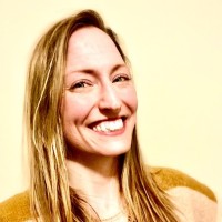 Lindsay C.