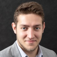 Filip Bár