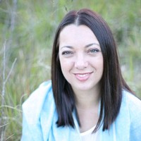 Jacqueline Van den Berg