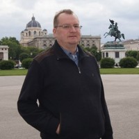 Владислав Самсонов